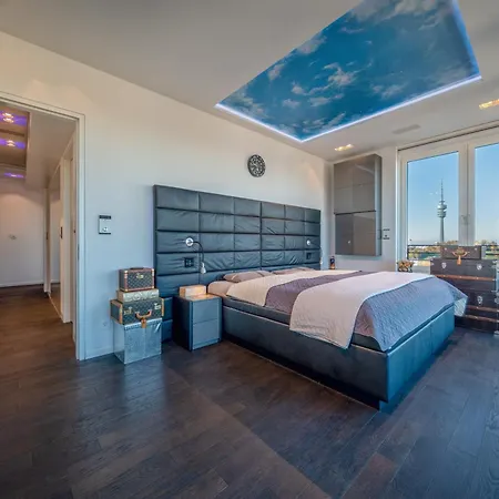 Silvester Ueber Den Daechern Muenchens Luxus-penthouse Mit Dem Besten Skyline-blick Lägenhet *